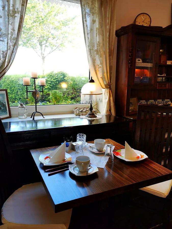 Hotel Garni Landhaus Uttum Krummhoern Ngoại thất bức ảnh