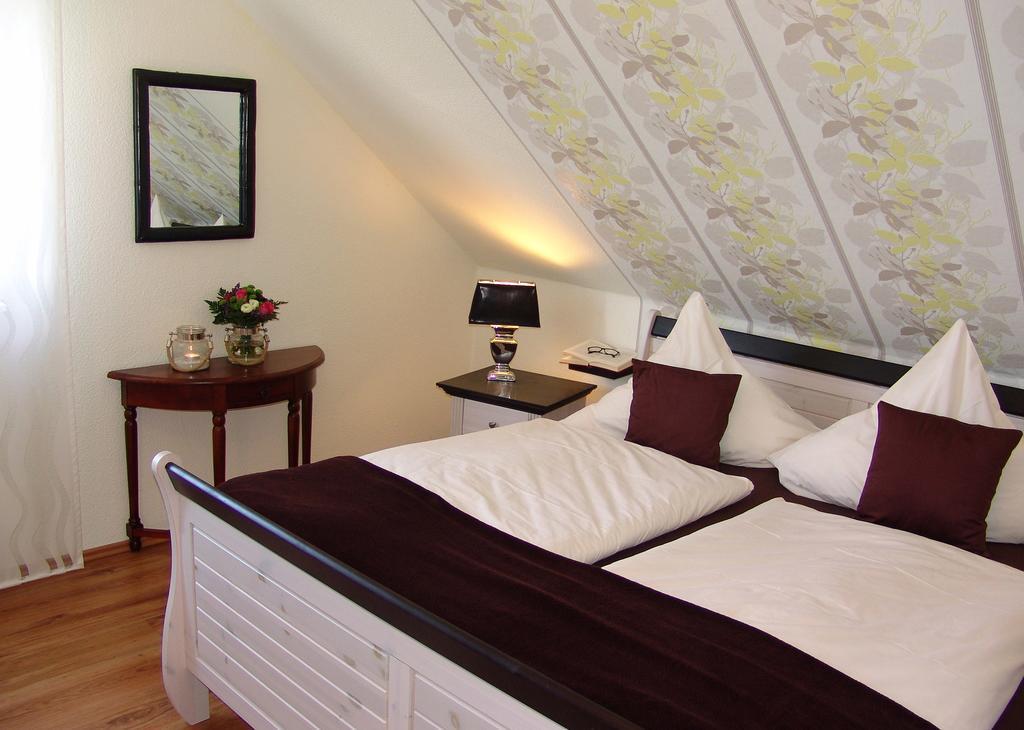 Hotel Garni Landhaus Uttum Krummhoern Ngoại thất bức ảnh