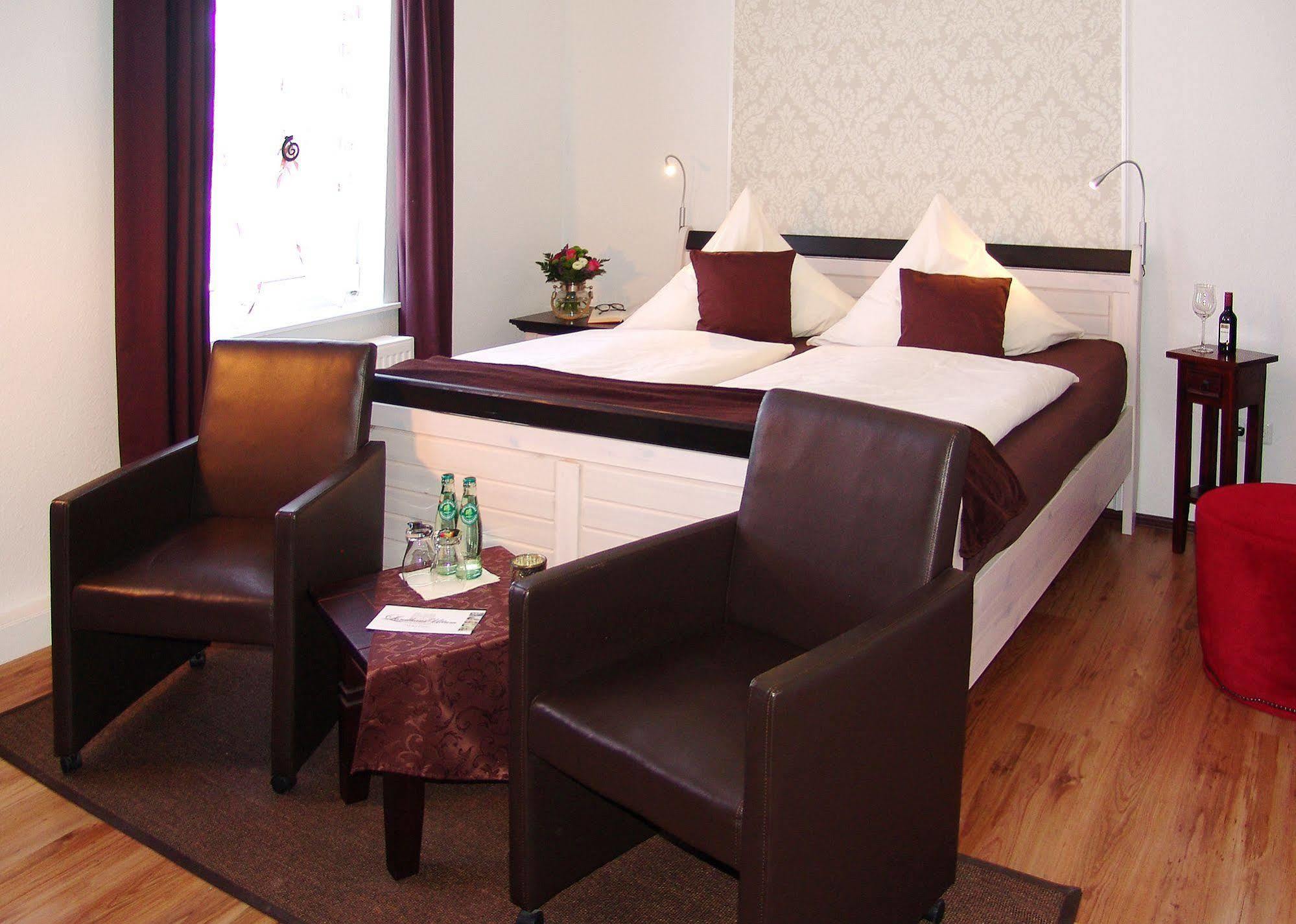 Hotel Garni Landhaus Uttum Krummhoern Ngoại thất bức ảnh
